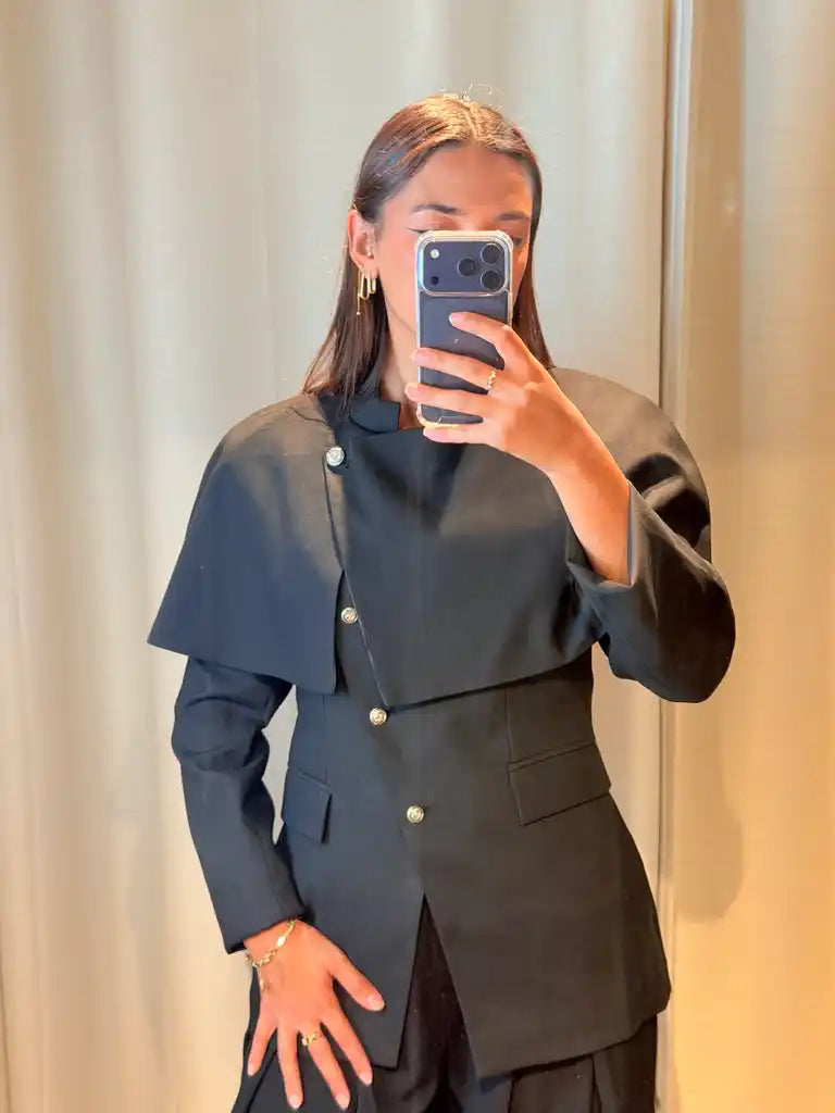 Veste avec cape