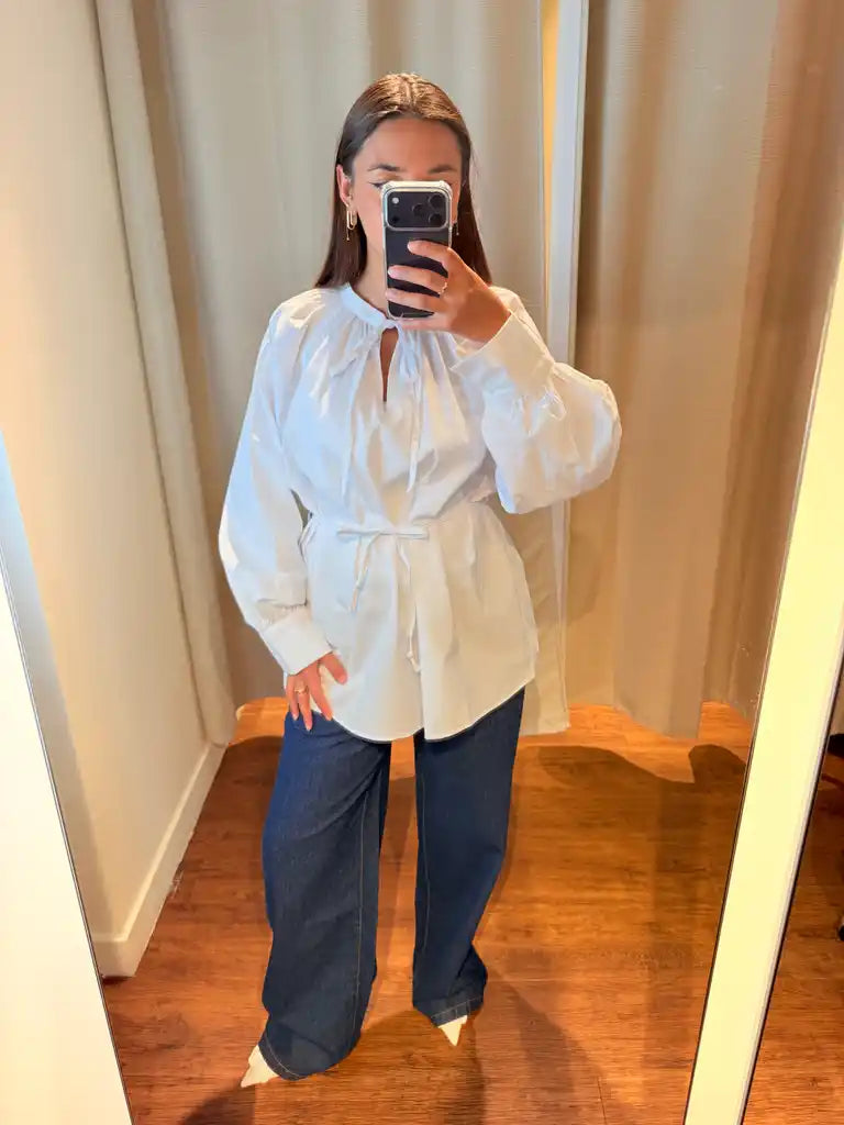 Chemise à nouer